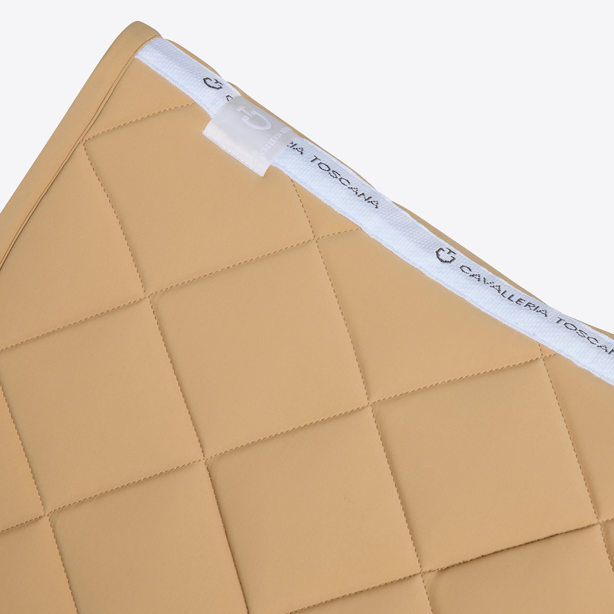 Diamond Quilted Jersey Jumping Saddle Pad & Earnet Set